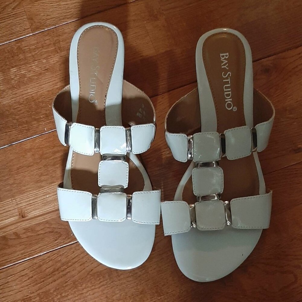 Bay Studio White Sandals with Silver-Toned Embellishment, size 7M